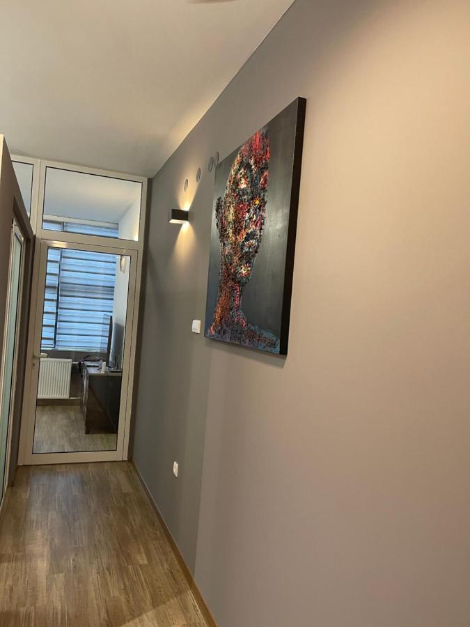 Enjoyment Apartment Ni Esterno foto